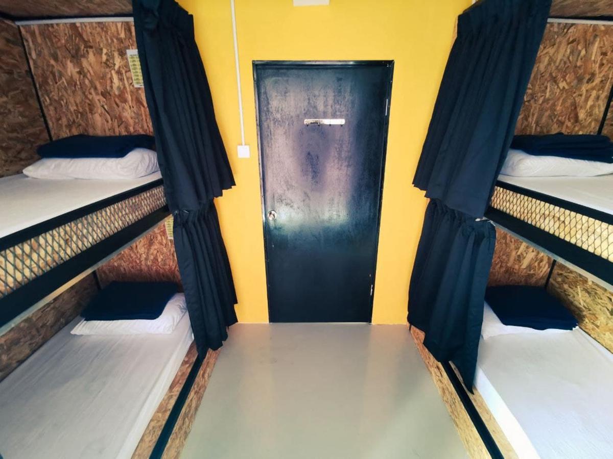 The Cocoon Capsule Hotel Cameron Highlands Exterior photo
